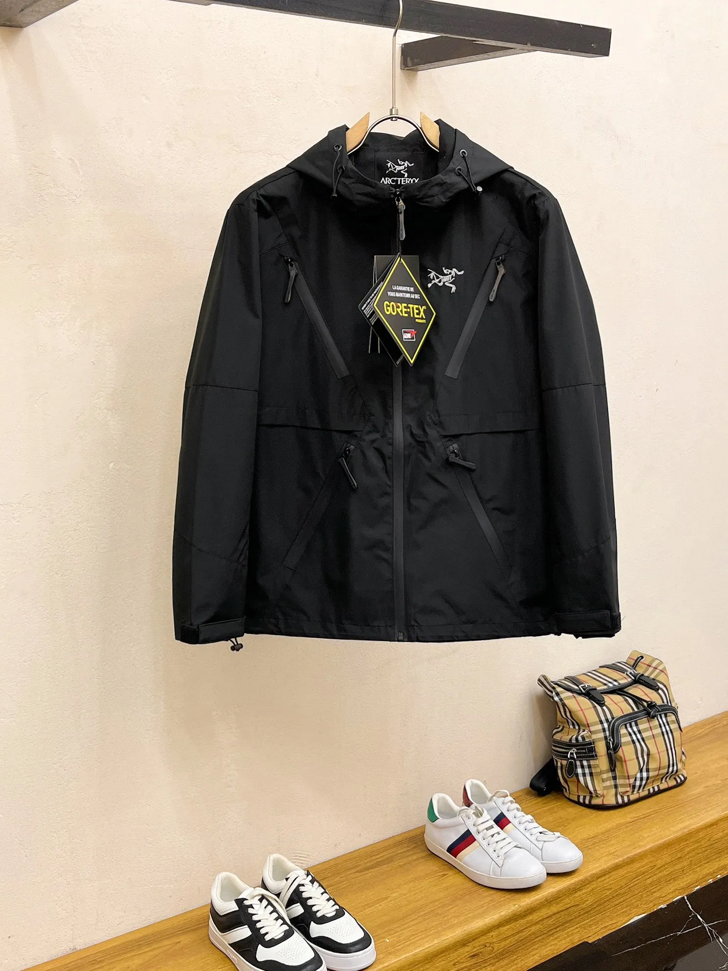 Same Style， ， 2026 New Arrival ， Original Premium Breathable ， ， ， Quality。 ， Sizes：M～3XL，